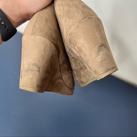 Merona Tan Brown Faux Suede Lace-Up Wedge High Heel Ankle Boot Size 8 - Picture 13 of 16